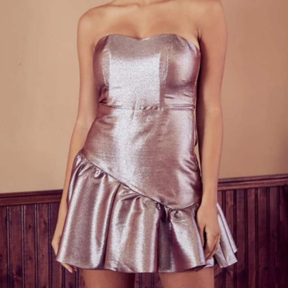 DO+ BE Strapless Dress Medium